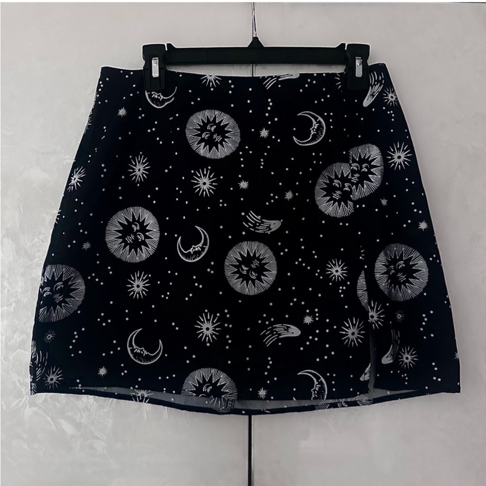 Black Celestial Print Skirt